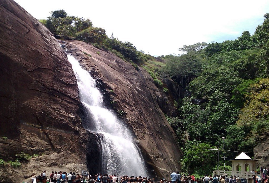 old-courtallam-falls